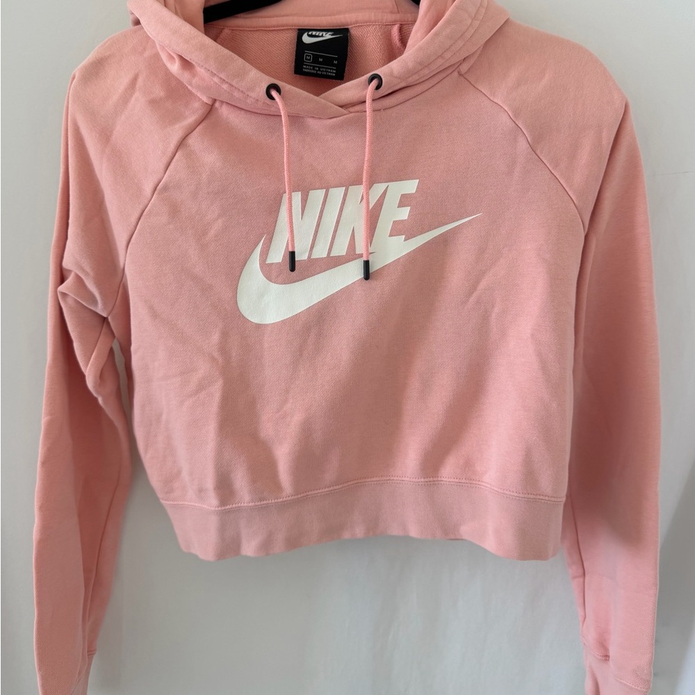 Nike Women's Soft Pink Cropped Hoodie